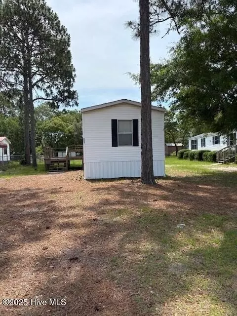 729 Sand Hill Dr SW, Supply, NC 28462