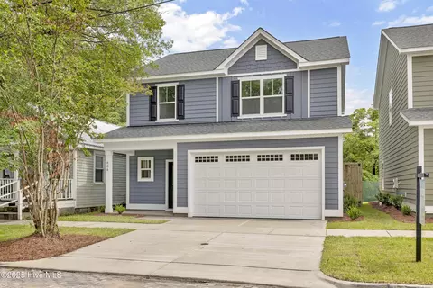 606 Bladen St, Wilmington, NC 28401