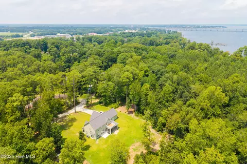 View/Area - 1009 Michael Dr, New Bern, NC 28560 photo 1 of 4