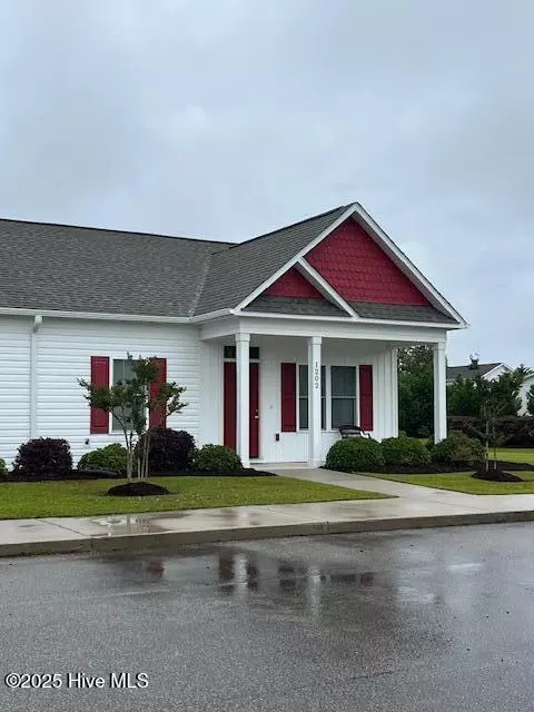 1202 Pirates Landing Dr, Beaufort, NC 28516