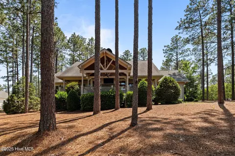 Exterior - 26 Cumberland Dr, Pinehurst, NC 28374 photo 13 of 18