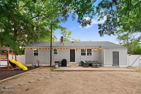 1302 North Dr, Goldsboro, NC 27534