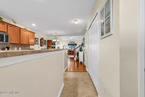 2129 Cass Lake Dr, Calabash, NC 28467