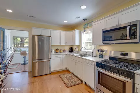 Kitchen - 528 E 6th St, Washington, NC 27889 photo 1 of 2