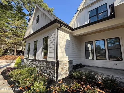 Exterior - 1040 Burning Tree Rd, Pinehurst, NC 28374 photo 5 of 12