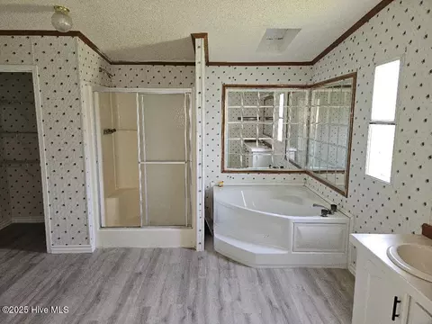 686 Casey Rd, Kinston, NC 28504 photo 19