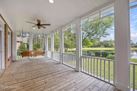 Exterior - 376 Red Fox Run Dr, Wallace, NC 28466 photo 5 of 5