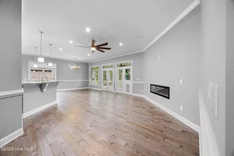 Living - 376 Red Fox Run Dr, Wallace, NC 28466 photo 1 of 4