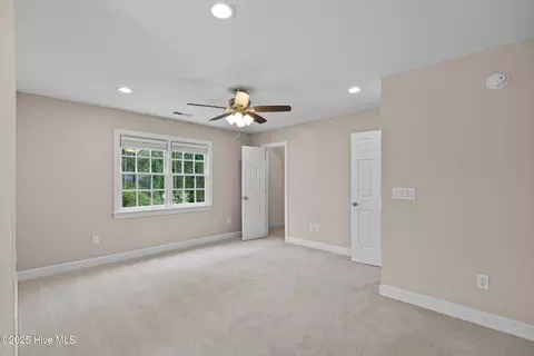 Bedroom - 376 Red Fox Run Dr, Wallace, NC 28466 photo 5 of 7