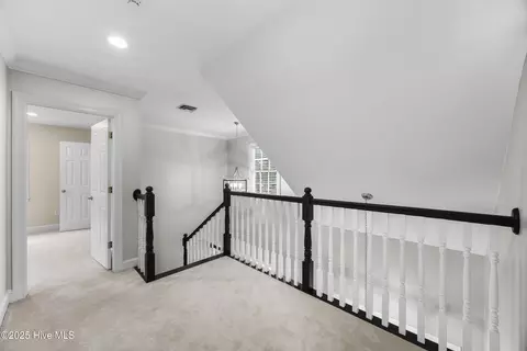 Entry Way - 376 Red Fox Run Dr, Wallace, NC 28466 photo 4 of 6