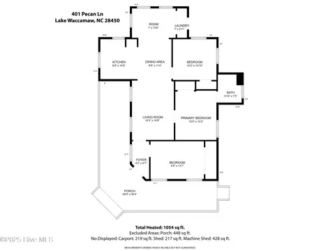 401 Pecan Ln, Lake Waccamaw, NC 28450