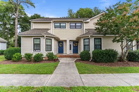 1703 41st St #B, Wilmington, NC 28403