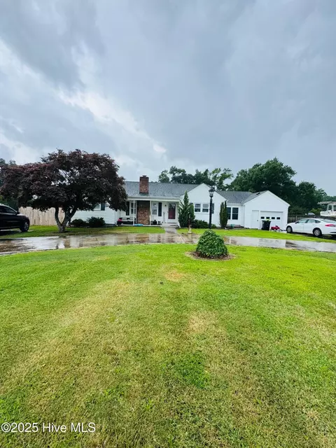 1061 Northside Rd #1, Elizabeth City, NC 27909