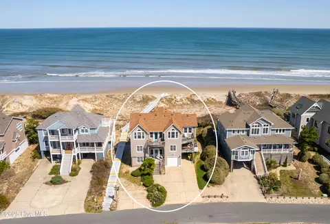 1281 Sandcastle Dr, Corolla, NC 27927