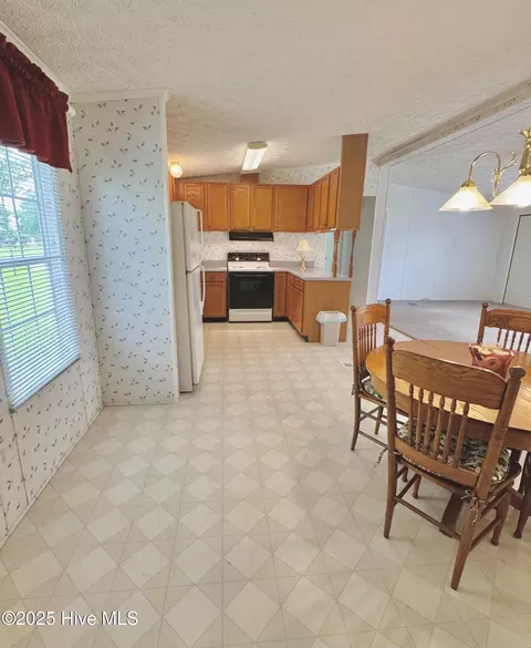 1803 Liddell Rd, Deep Run, NC 28525 photo 7
