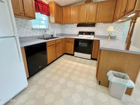 1803 Liddell Rd, Deep Run, NC 28525 photo 11