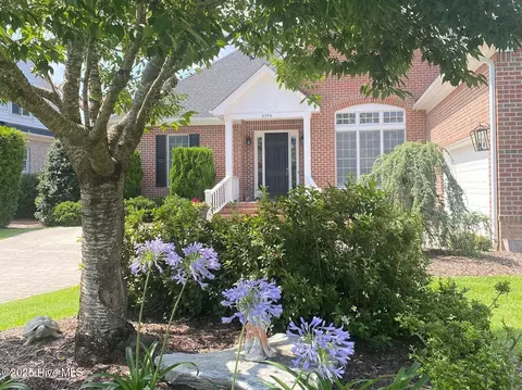 8956 Woodcreek Cir, Wilmington, NC 28411