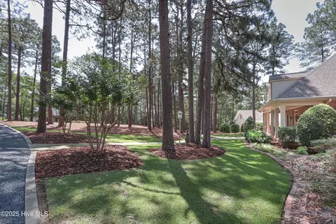 5 Oxton Cir, Pinehurst, NC 28374 photo 3