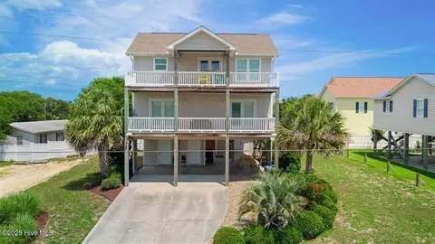 110 Mangrove Blvd, Emerald Isle, NC 28594