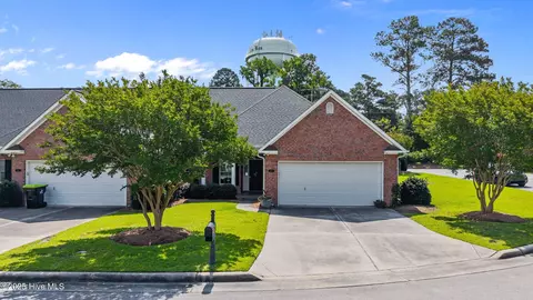 812 Vineyard Dr, New Bern, NC 28562