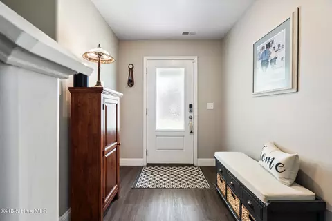 Entry Way - 634 Aurora Pl, Hampstead, NC 28443 photo 1 of 3