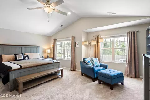 Bedroom - 634 Aurora Pl, Hampstead, NC 28443 photo 3 of 6