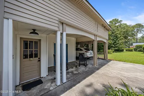 1206 Summit Ave, Washington, NC 27889 photo 14