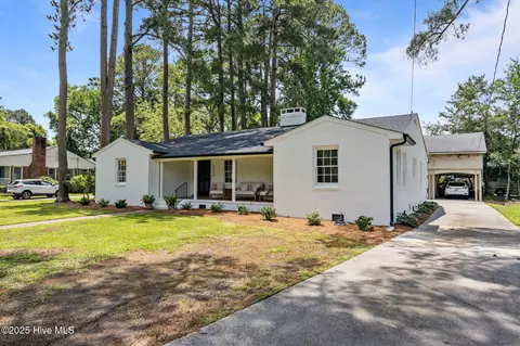 1206 Summit Ave, Washington, NC 27889 photo 4