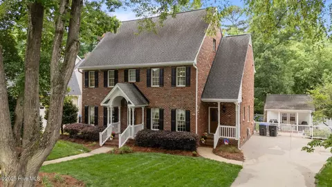 105 Warrington Ct, Rocky Mount, NC 27803