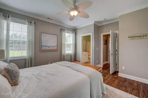 Bedroom - 110 E Conolly Ct, Hampstead, NC 28443 photo 3 of 15