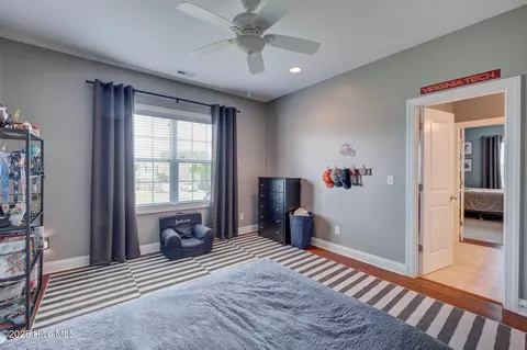 Bedroom - 110 E Conolly Ct, Hampstead, NC 28443 photo 9 of 15