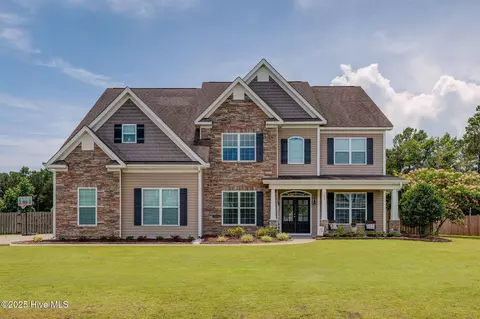 110 E Conolly Ct, Hampstead, NC 28443
