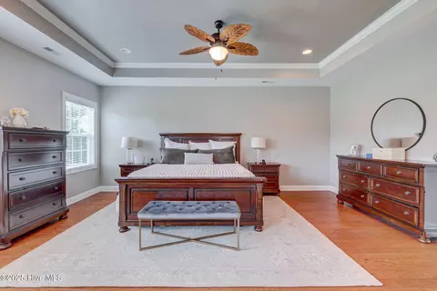 Bedroom - 110 E Conolly Ct, Hampstead, NC 28443 photo 4 of 15