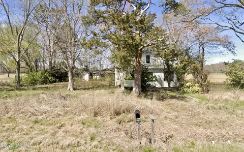 1223 Bart James Rd, Elizabeth City, NC 27909