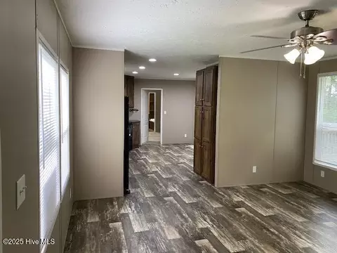15049 Murray Loop Rd, Whitakers, NC 27891 photo 9