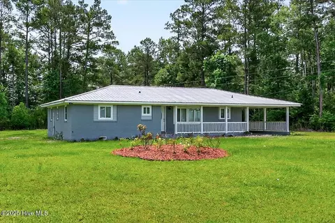 5891 Simmons Rd NW, Ash, NC 28420