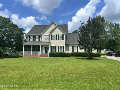 602 Par Dr, Jacksonville, NC 28540