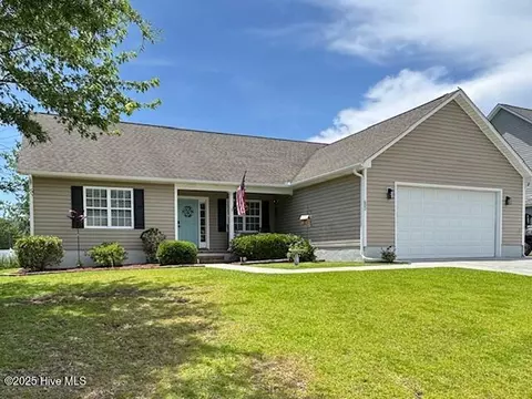 602 Flybridge Ln, Beaufort, NC 28516