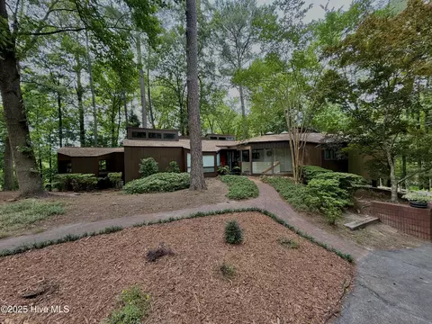 101 Cashwell Dr, Goldsboro, NC 27534