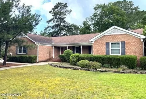 105 Ridgewood Rd, Pinehurst, NC 28374