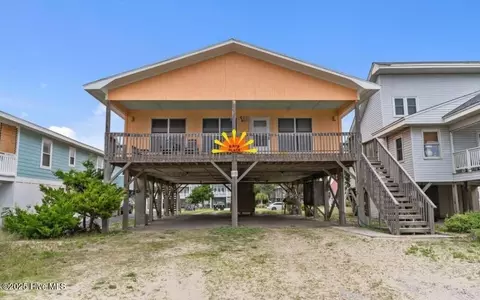 210 W Beach Dr, Oak Island, NC 28465