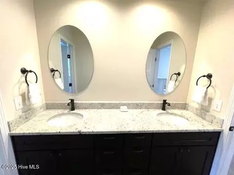 Bath - 6 Raintree Ct, Pinehurst, NC 28374 photo 3 of 6