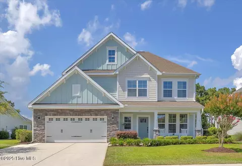 447 Island End Ct, Wilmington, NC 28412