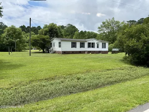 626 Poyners Rd, Moyock, NC 27958
