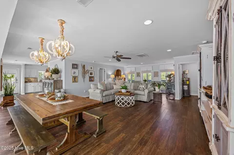 Dining - 938 E Bayside Dr, Chocowinity, NC 27817 photo 5 of 5