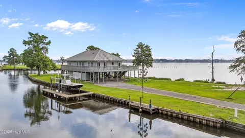 View/Area - 938 E Bayside Dr, Chocowinity, NC 27817 photo 2 of 5