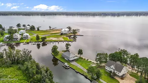 View/Area - 938 E Bayside Dr, Chocowinity, NC 27817 photo 5 of 5