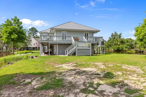Exterior - 938 E Bayside Dr, Chocowinity, NC 27817 photo 12 of 12