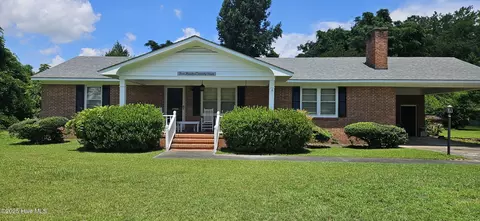 477 Byrd Yancey Bass Rd, Clinton, NC 28328