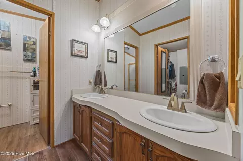 619 Outrigger Ct, Hampstead, NC 28443 photo 34